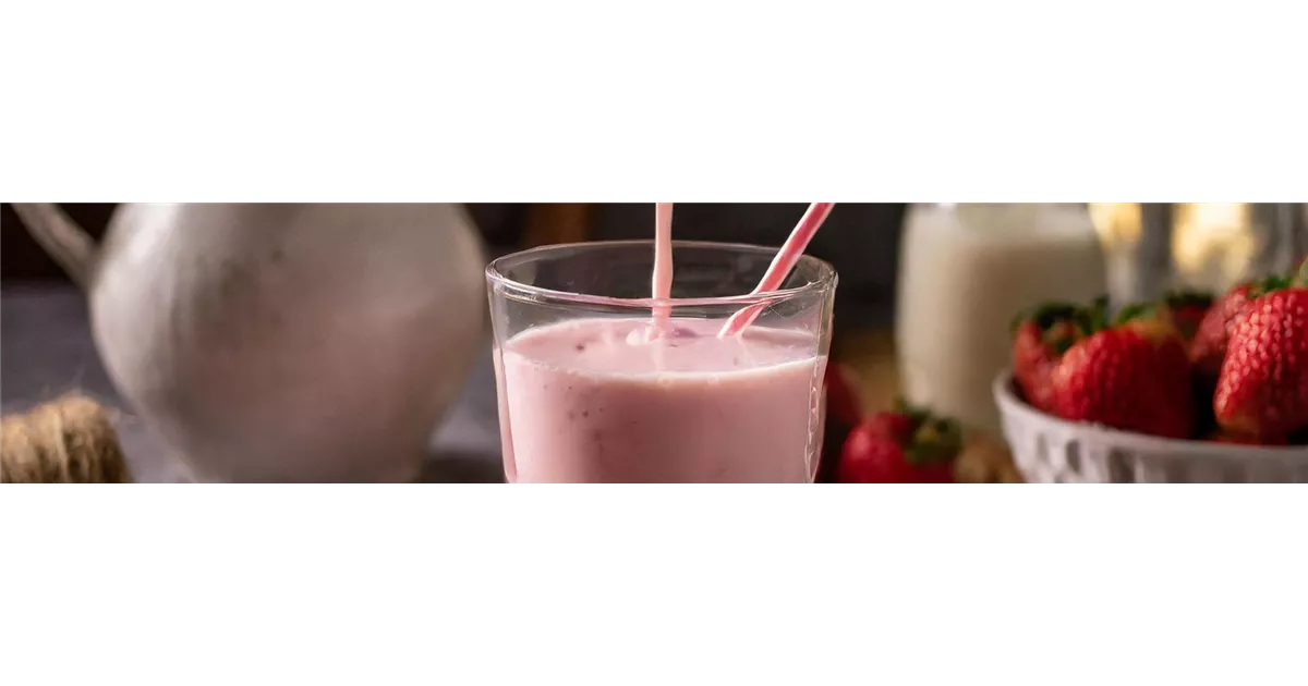 Klappt auch vegetarisch hervorragend: Erdbeermilch - Bellaflora