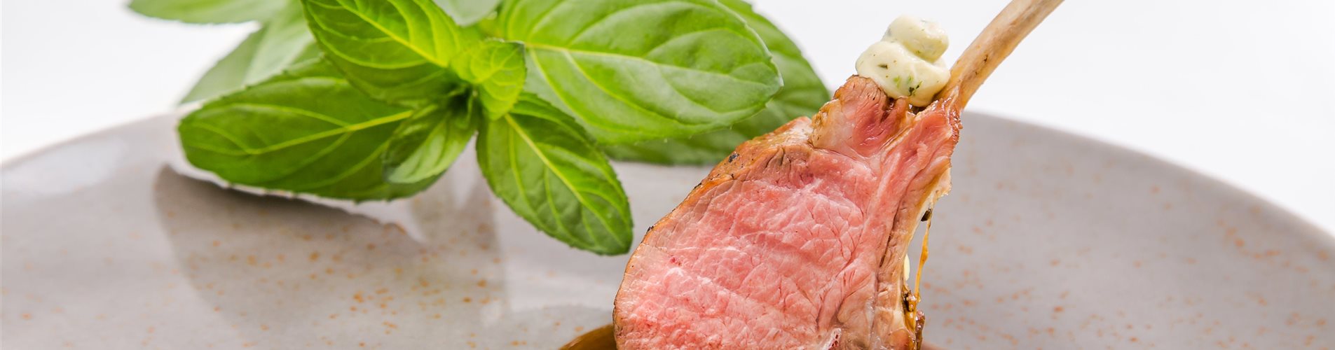 Basilikum-Minz-Butter Basilikum-Minz-Butter