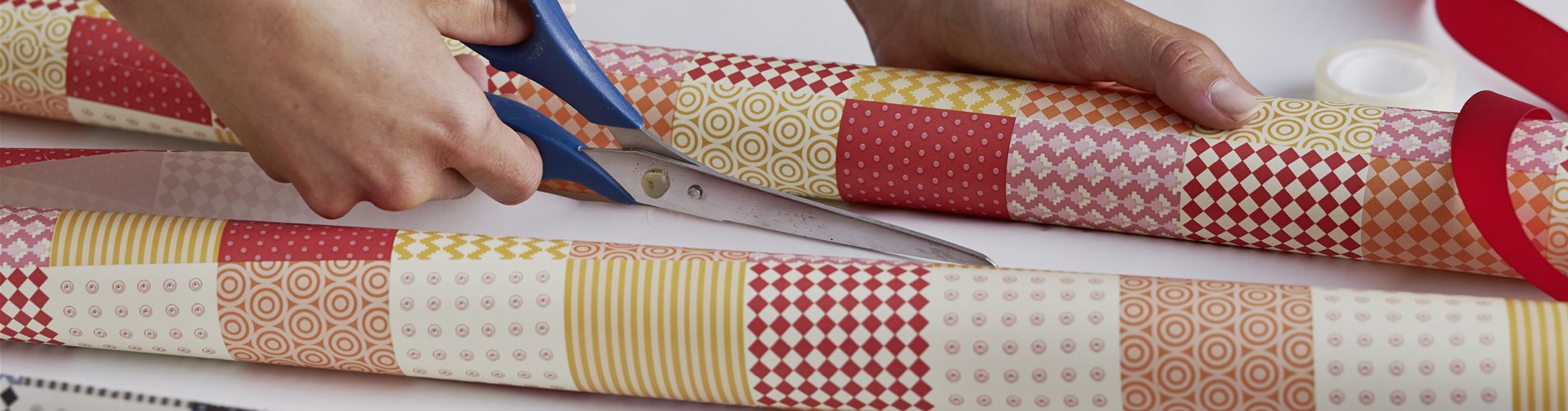 BEL 27_15 POS_Blenden2014_Bunt_quer_03 BEL 27_15 POS_Blenden2014_Bunt_quer_03