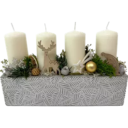 Adventgesteck mit 4 Kerzen