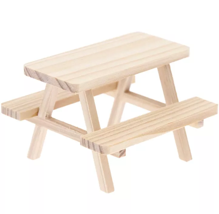Miniatur Tisch mit Bänken