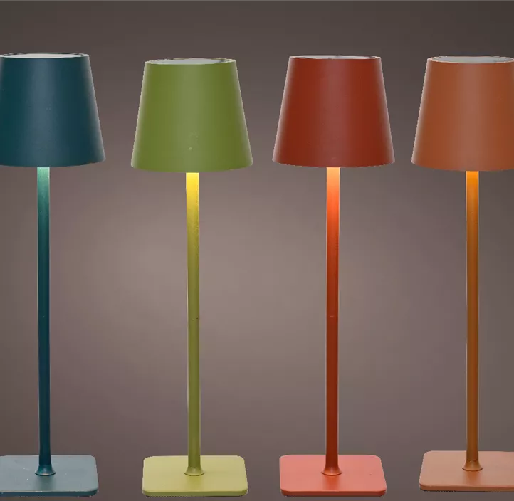 Solar Tischlampe färbig