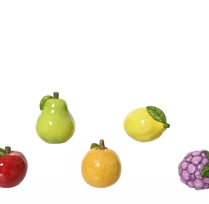 Obst aus Terrakotta