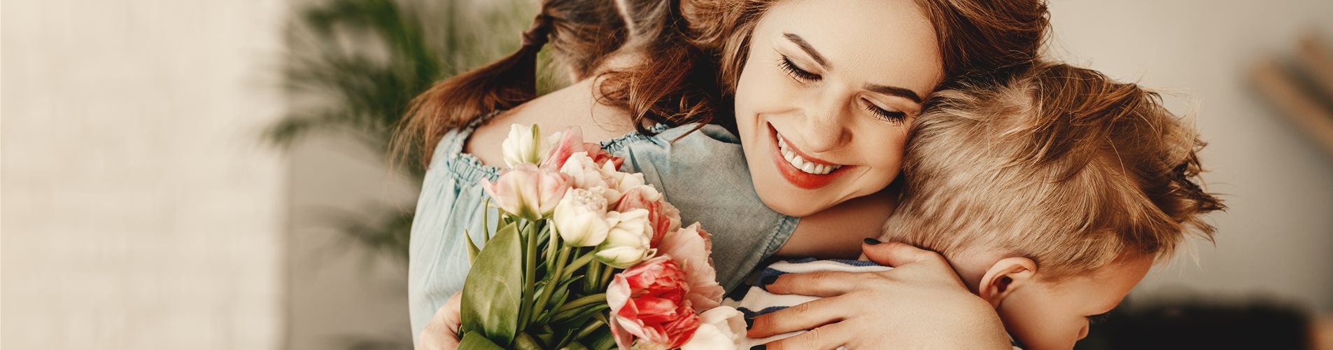 muttertag-iStock-1215410099