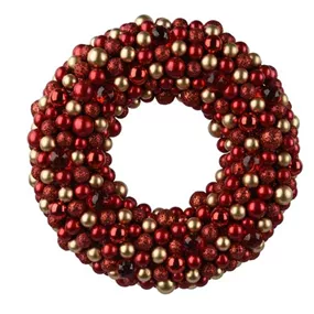 Kranz mit Kugeln