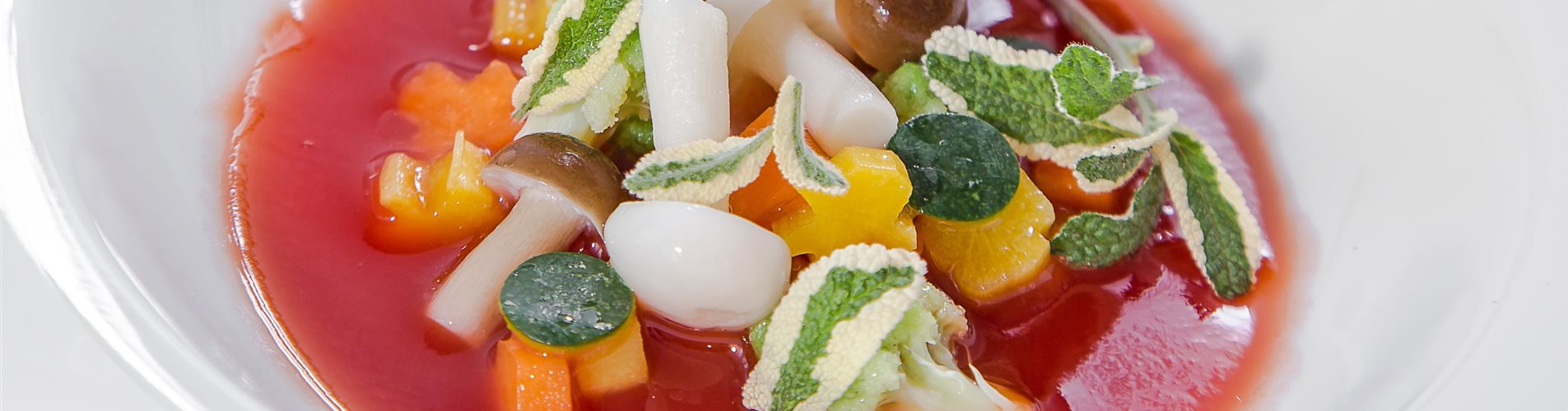 Bunter_Salbei_mmg-design-113-0-2677-3648-2052 Bunter_Salbei_mmg-design-113-0-2677-3648-2052