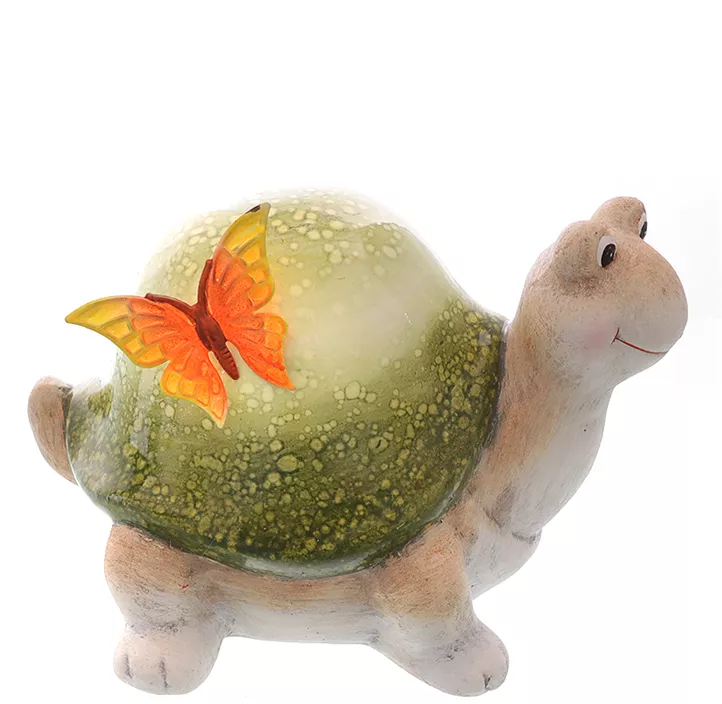 Schildkröte mit Schmetterling