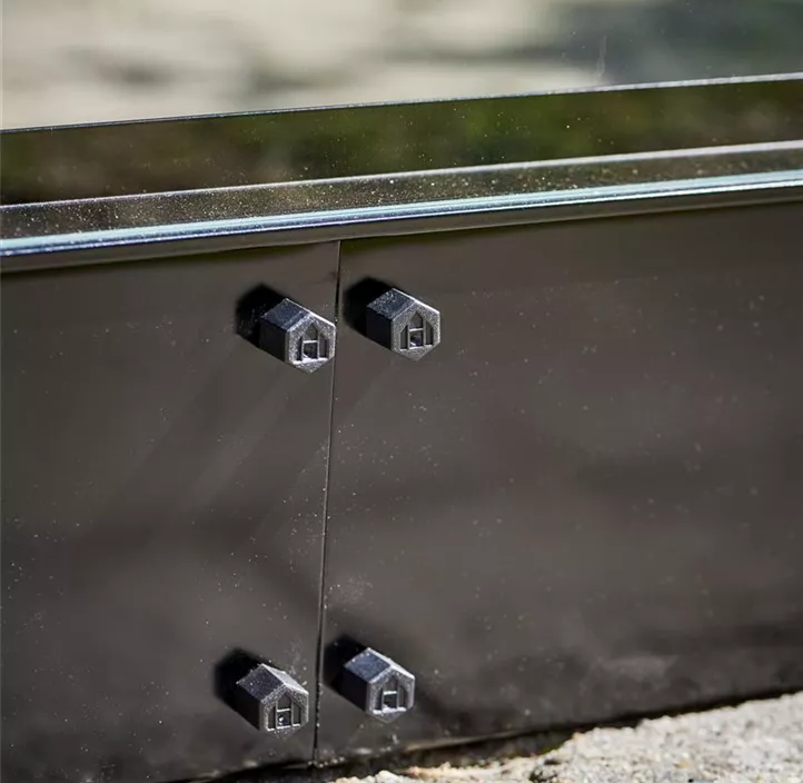 Fundament Qube 610 - schwarz