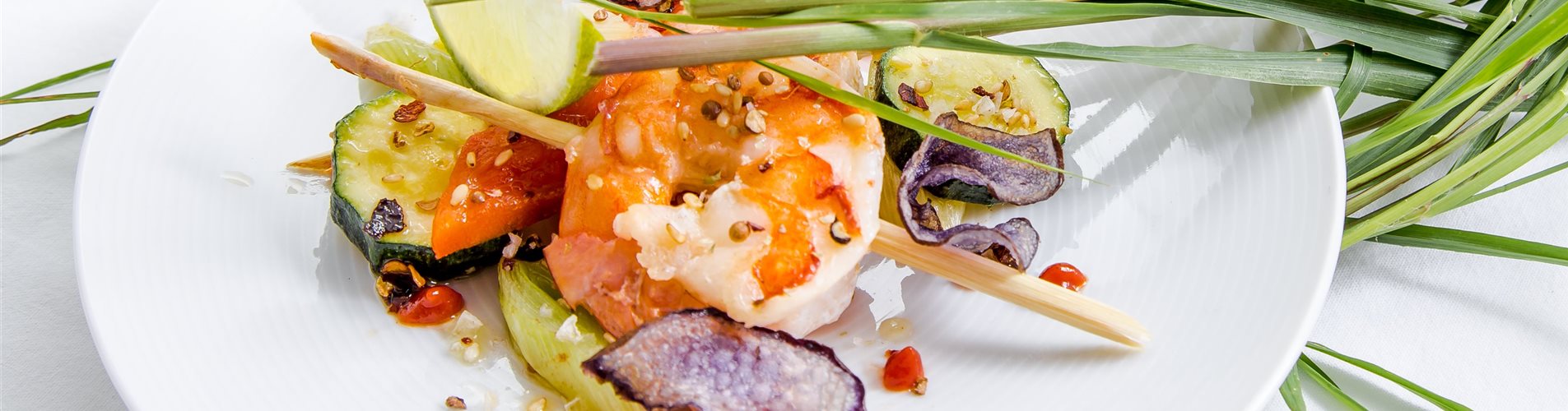 Zitronengras_mmg-design-225-402-1250-3794-2134 Zitronengras_mmg-design-225-402-1250-3794-2134