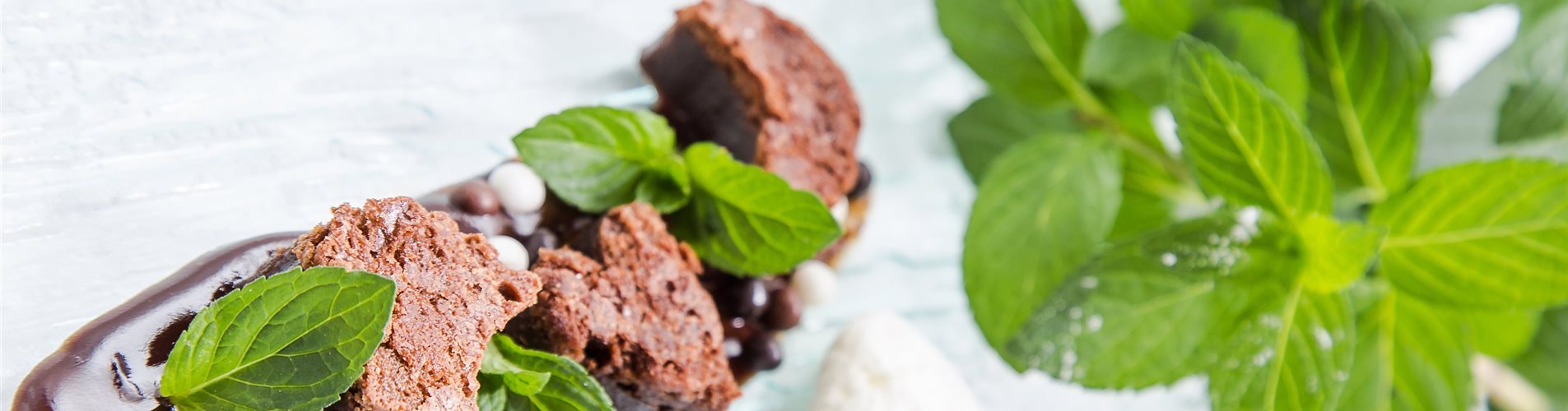 Schokoladenkuchen mit Schokominze Schokoladenkuchen mit Schokominze
