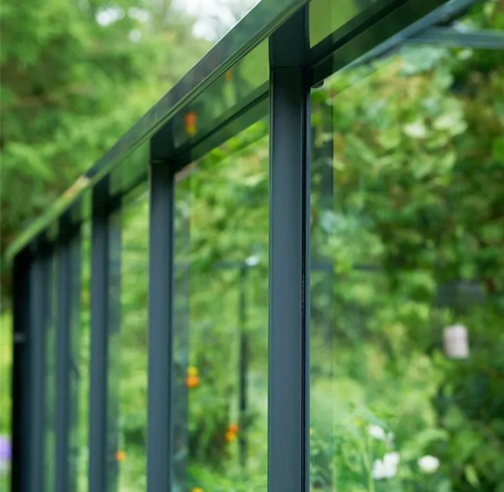 Juliana Gartner 21,4 m², anthrazit mit 3 mm Sicher