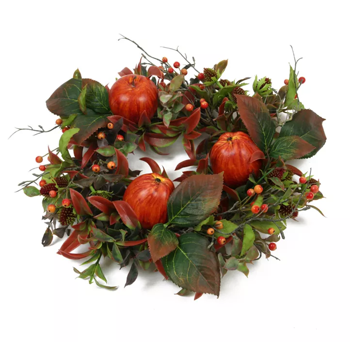 Herbstkranz mit Äpfeln
