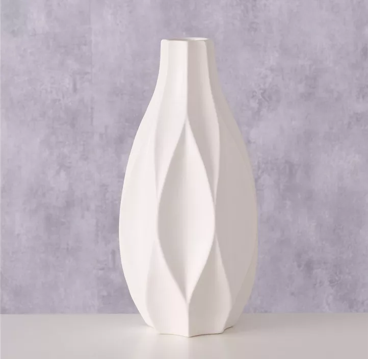 Vase Avantika