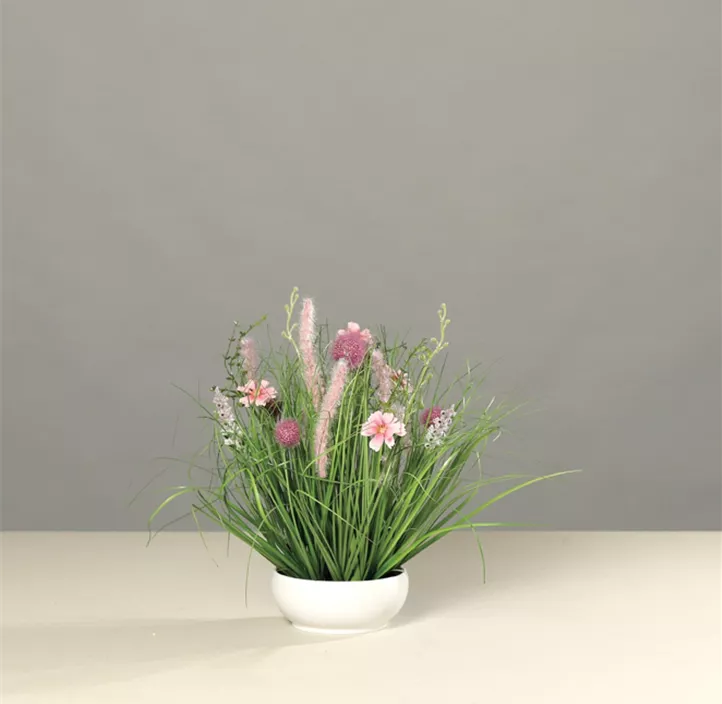 Wiesenblumen in Kunststoffschale