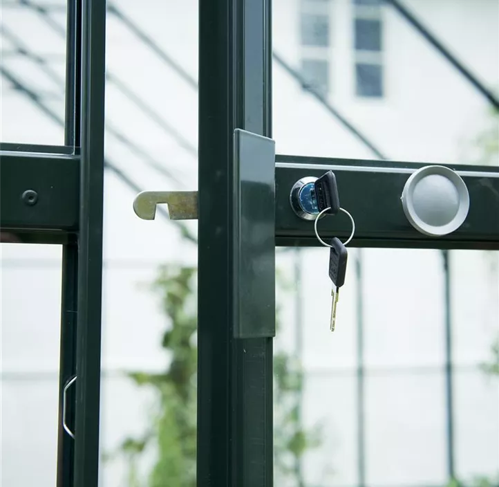 mit 3 mm Sicherheitsglas, 446 x 257 x 230 cm