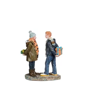 Szene Geschenkübergabe