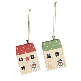 Haus aus Holz zum Hängen