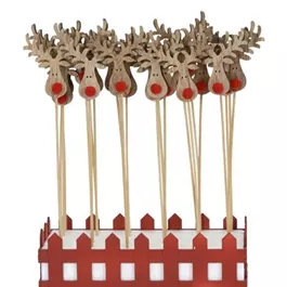 Elchkopf mit roter Nase am Stab