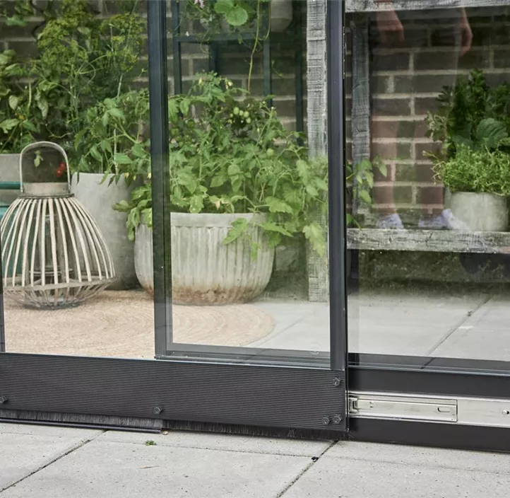 mit 3 mm Sicherheitsglas, 188 x 374 x 189 cm