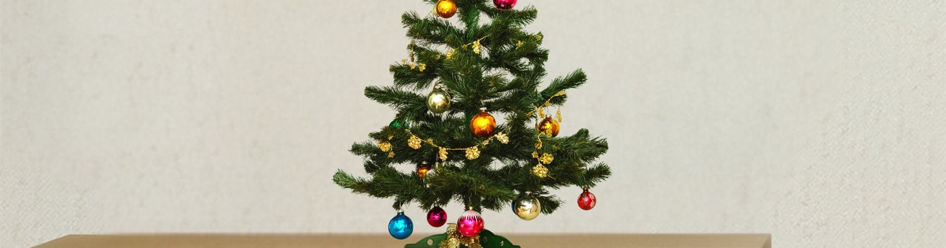 Bild für LP Künstliche Weihnachtsbäume Bild für LP Künstliche Weihnachtsbäume