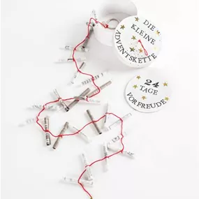 Adventskalenderkette in der Dose