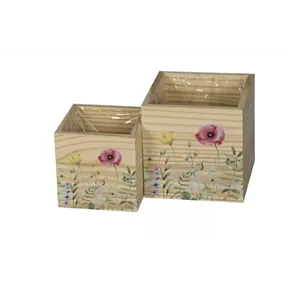 Holz-Kasten mit Blumen quadratisch