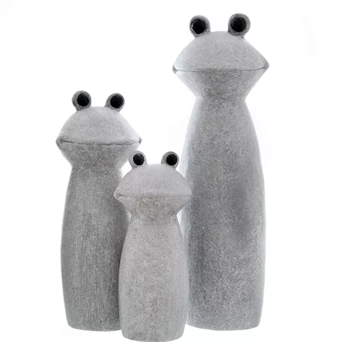 Keramikfrosch stehend