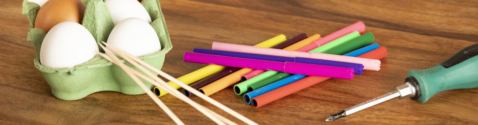 Eier auspusten und bemalen