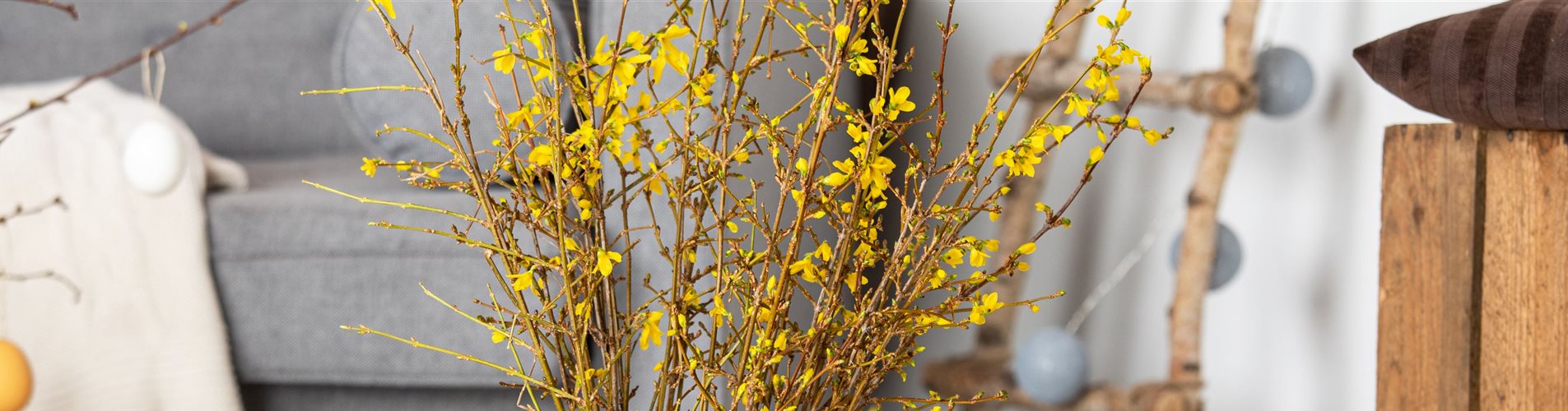 Ostern - Forsythienstrauß
