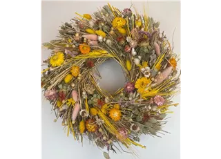 Seite 1- Trockenblumenkranz_gelb.jpg