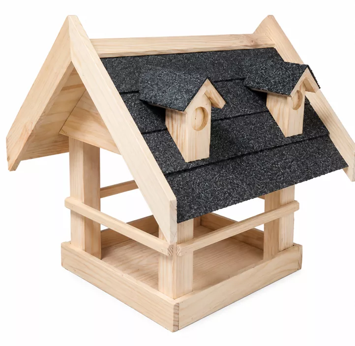 Vogelfutterhaus mit schwarzem Bitumdach