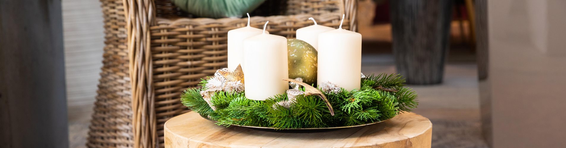 fertige Adventkränze Header Header